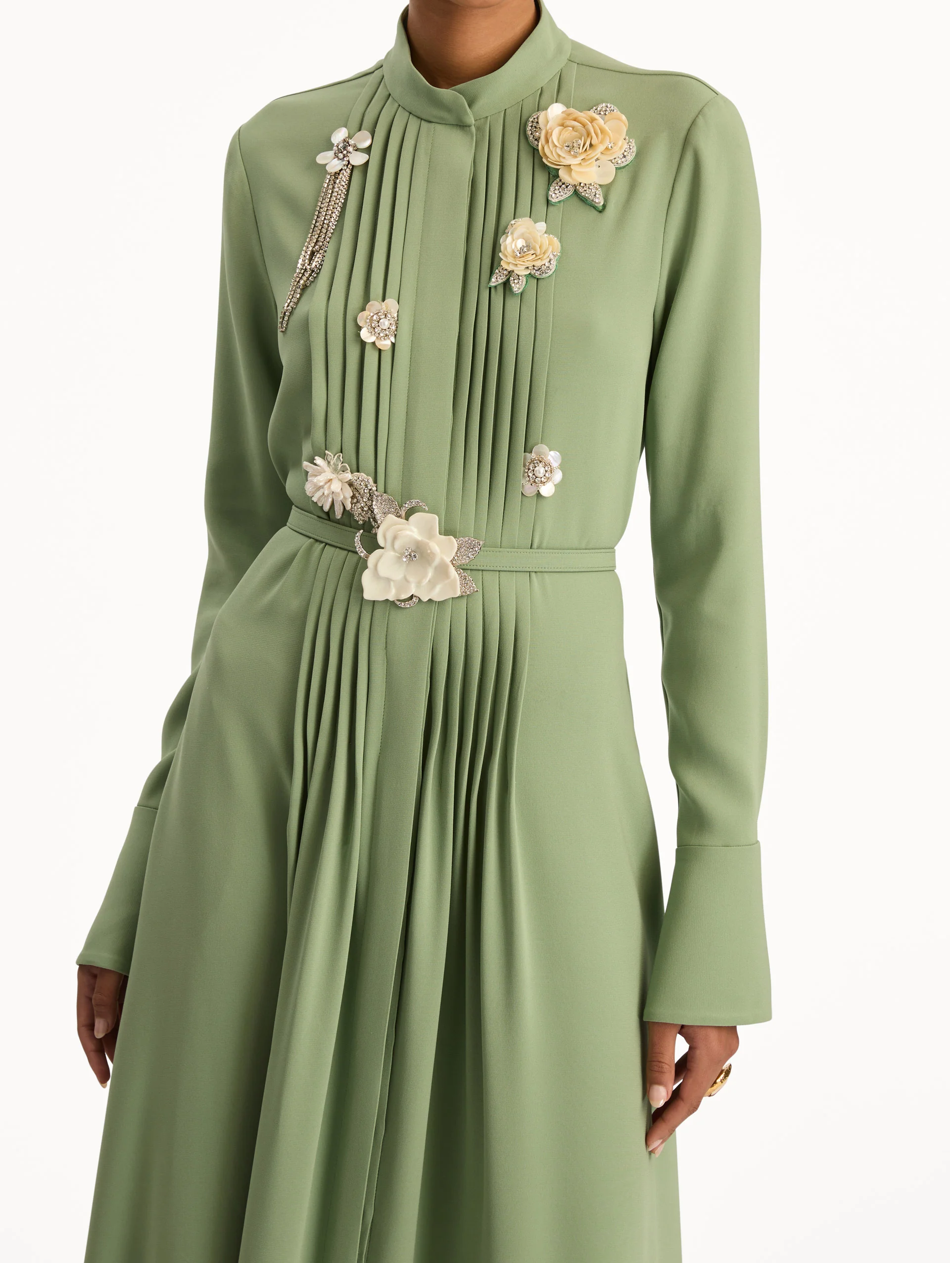 Brooch Embroidered Long Sleeve Caftan - Image 5