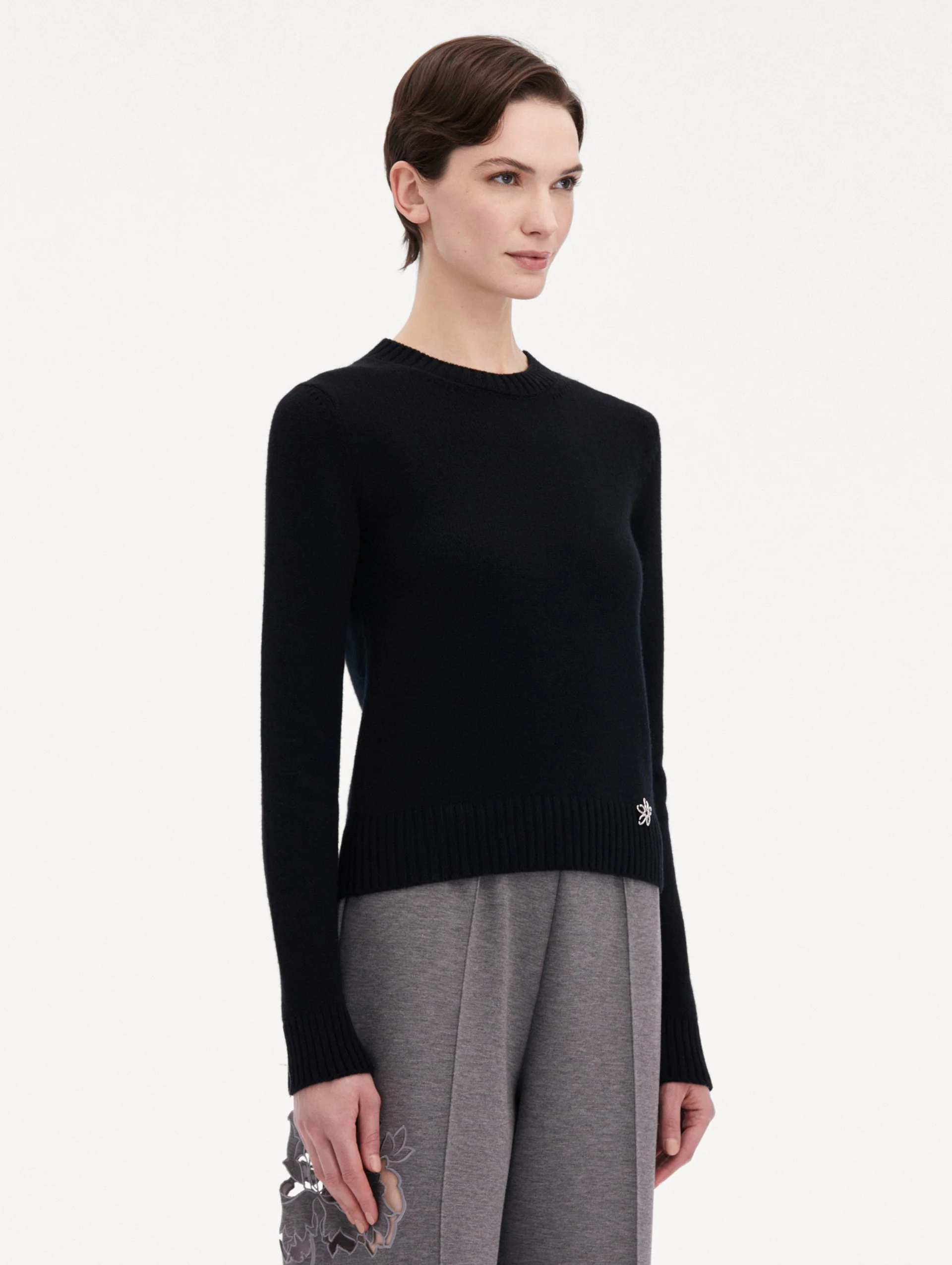 O Flower Cashmere Pullover - Image 5