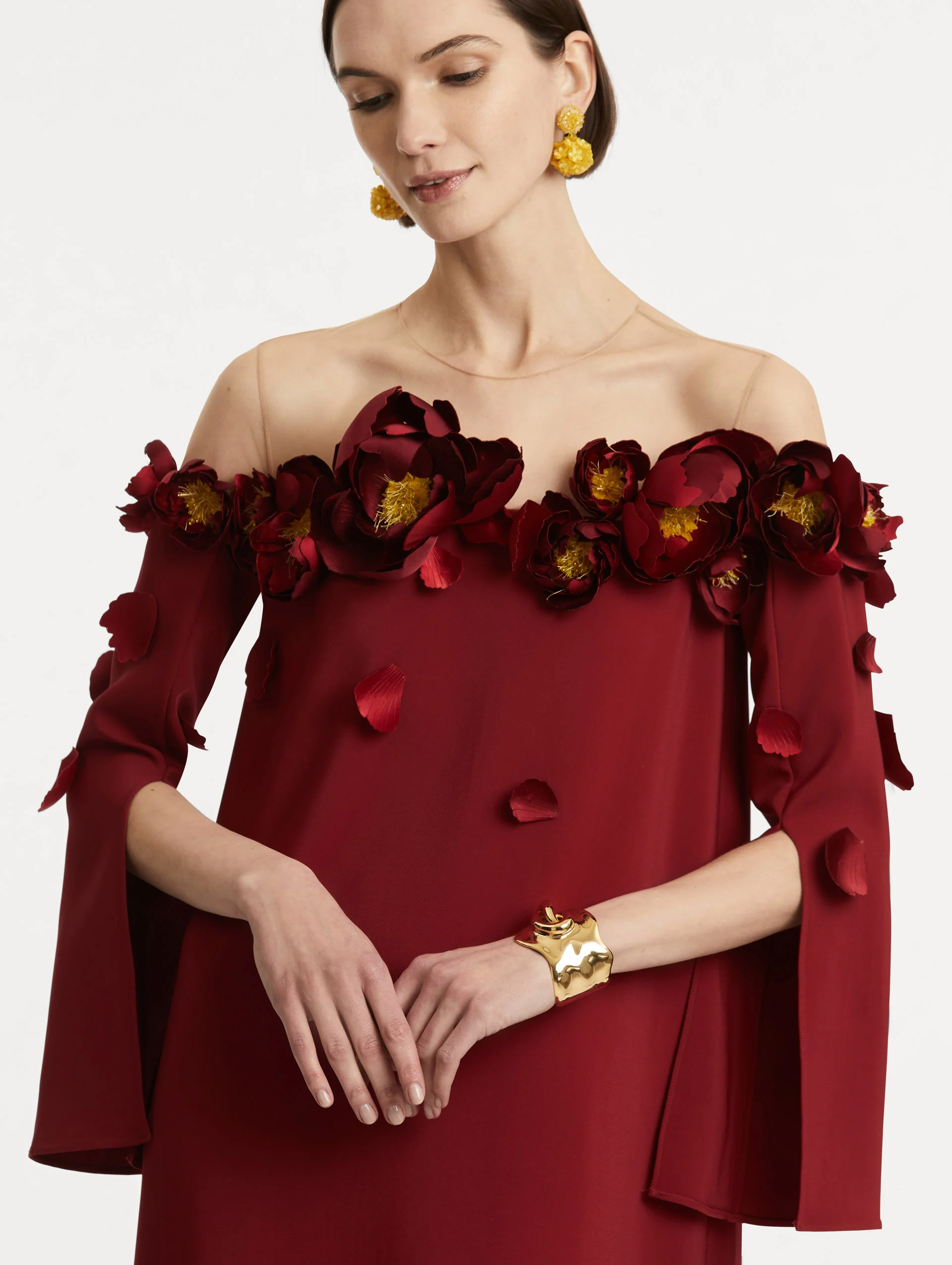 Peony Appliqué Illusion Neck Caftan - Image 5